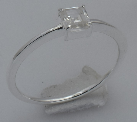 Lia Sterling Silver White Cubic Zirconia Ring