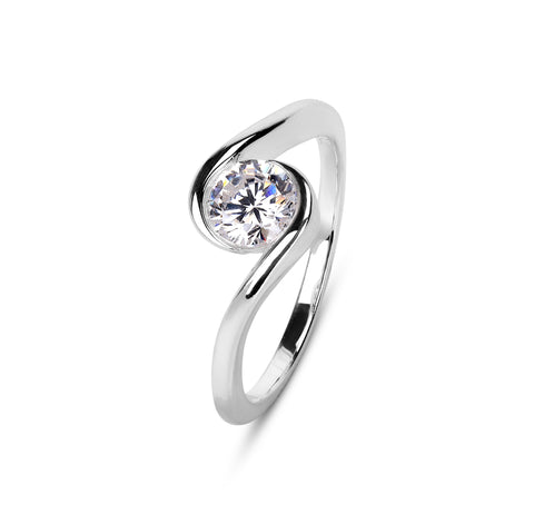 Qeya Zirconia Adjustable Ring