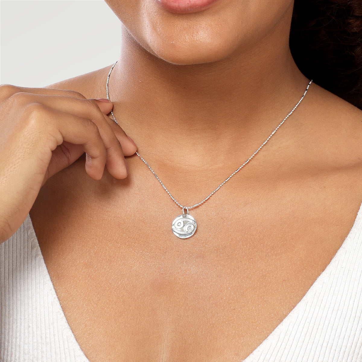 Kate Cancer Zodiac Necklace