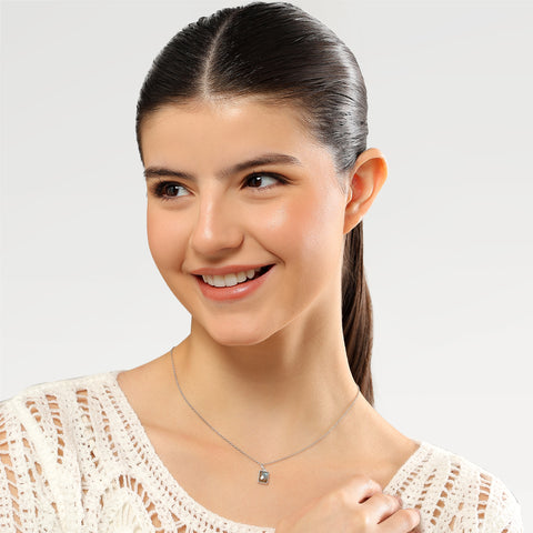 Nora Sterling Silver Baguette Labradorite Pendant