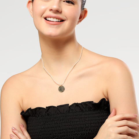Loe Silver Pearl Necklace