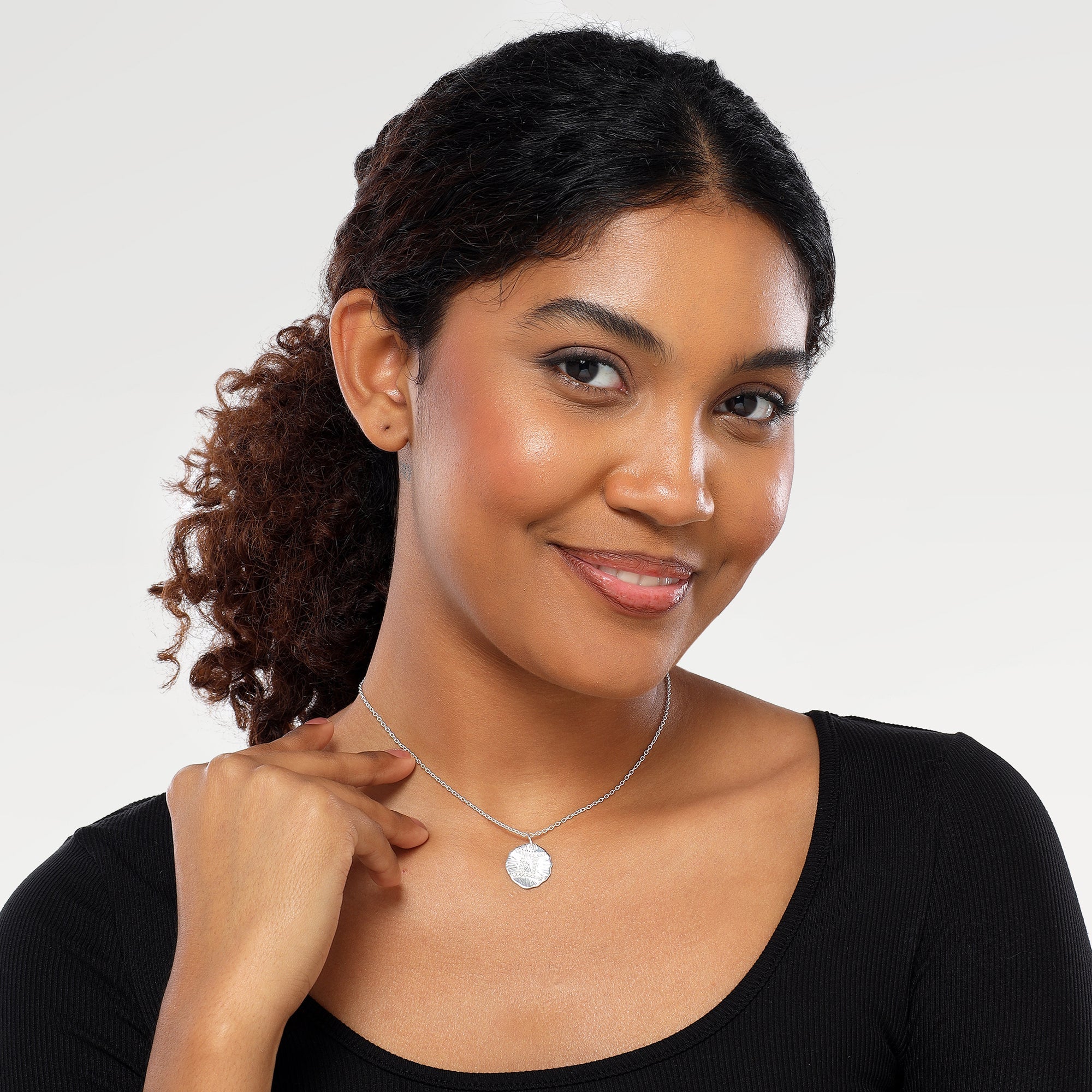 Nora Gemini Zodiac Necklace