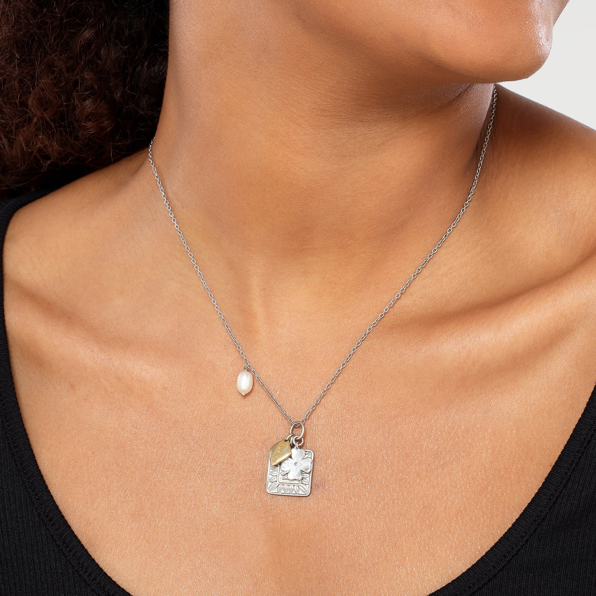 Zoe Two Tone Pearl Bezel Necklace