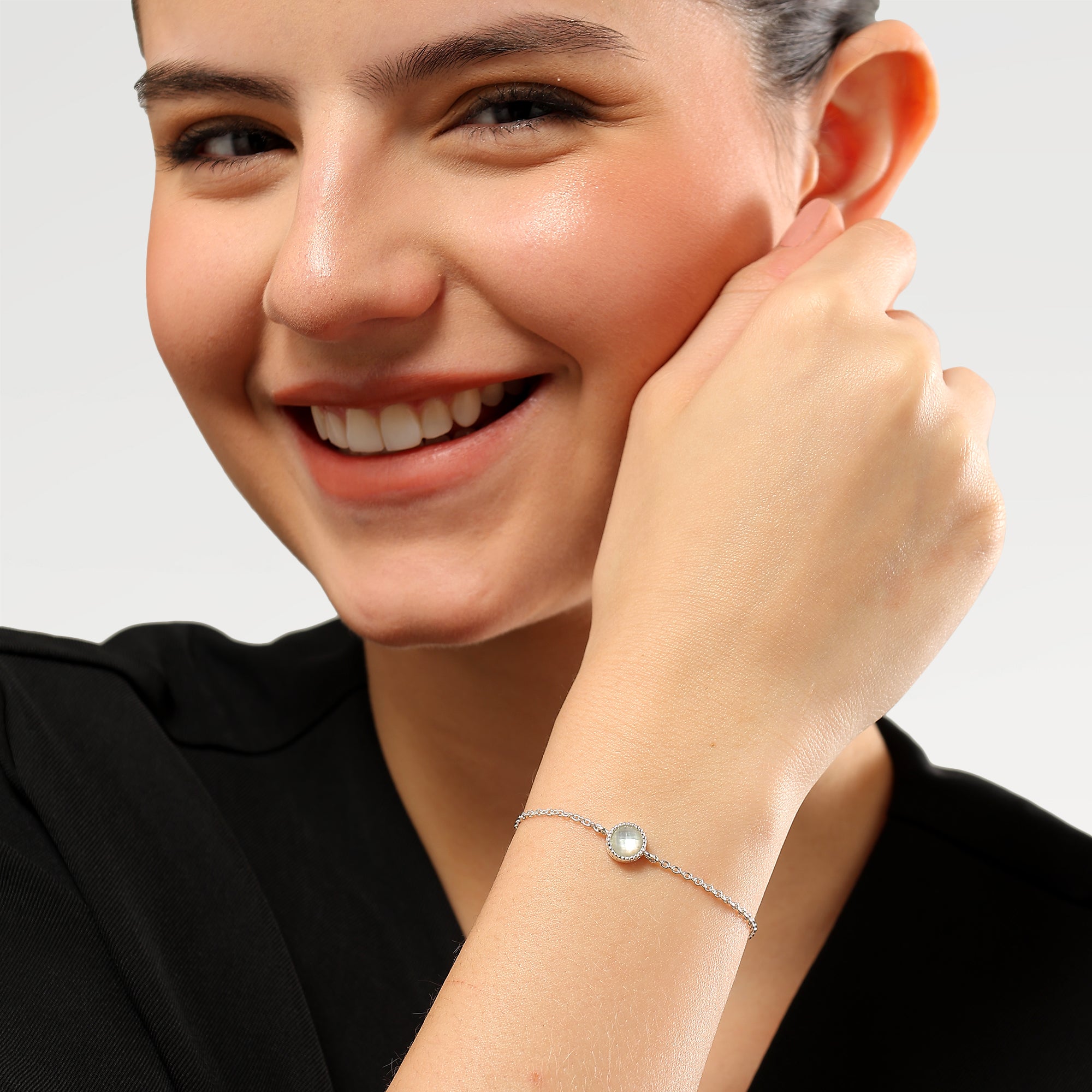 High Polish Plain Heart Link Bracelets