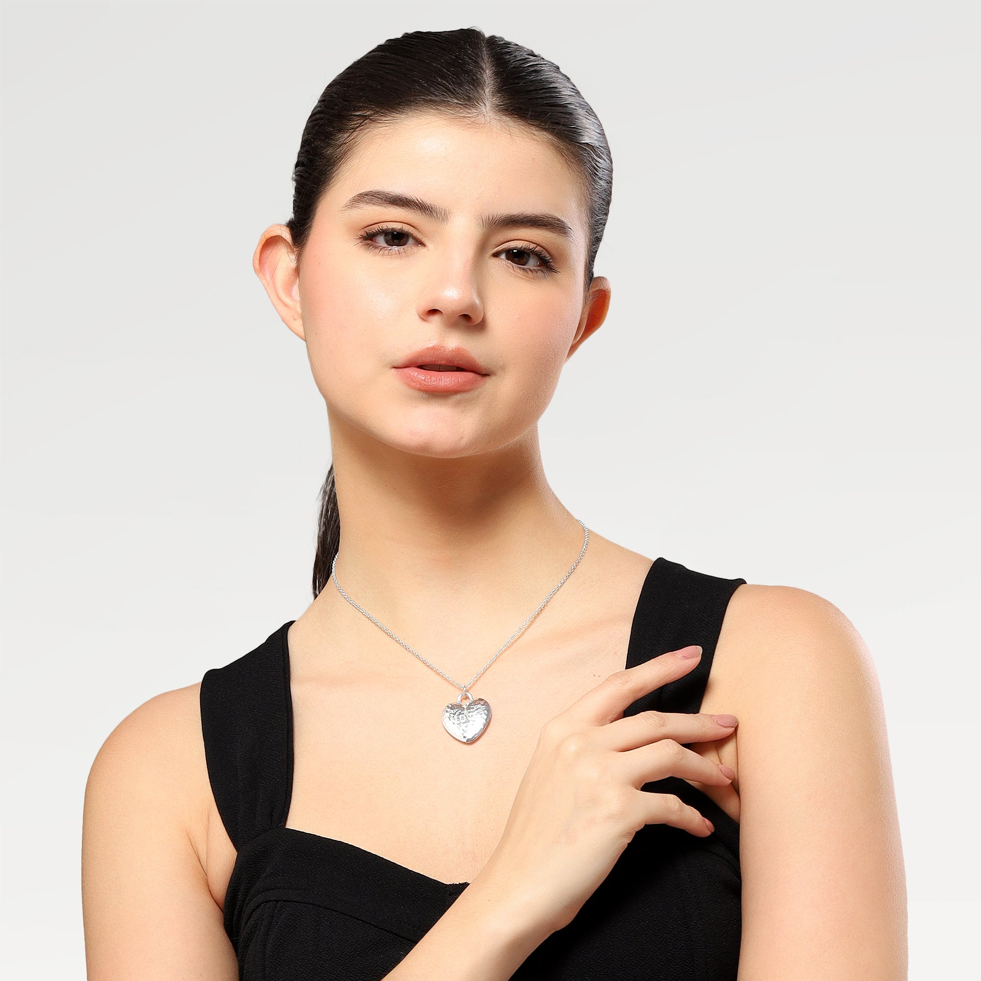 Silver Plated Plain Love Heart Necklace
