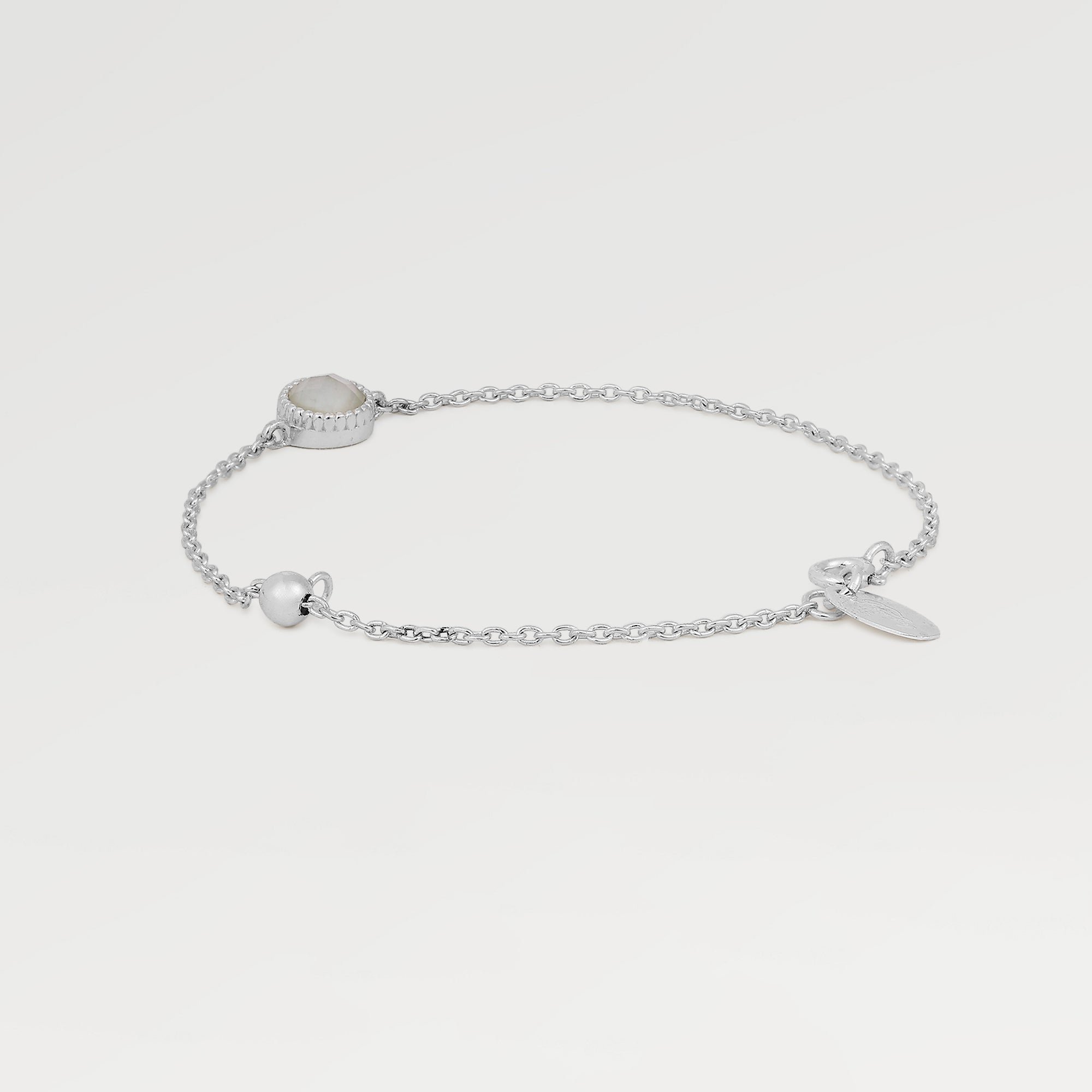 Nora Polished Shell Collet Bracelet