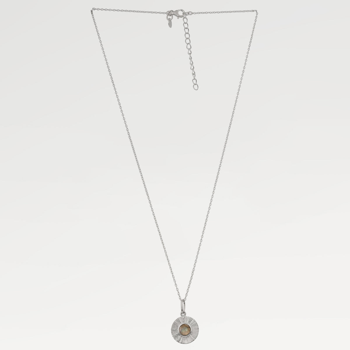 High Polish Bazel Set Diamond Cut Necklace with One Side Checker Cut Round Labradorite