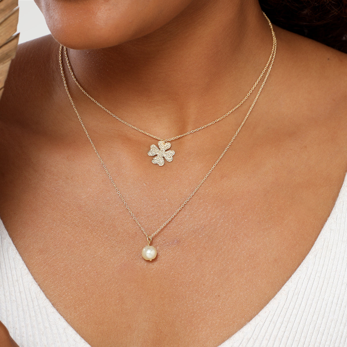 Kate Flower Pearl Necklace