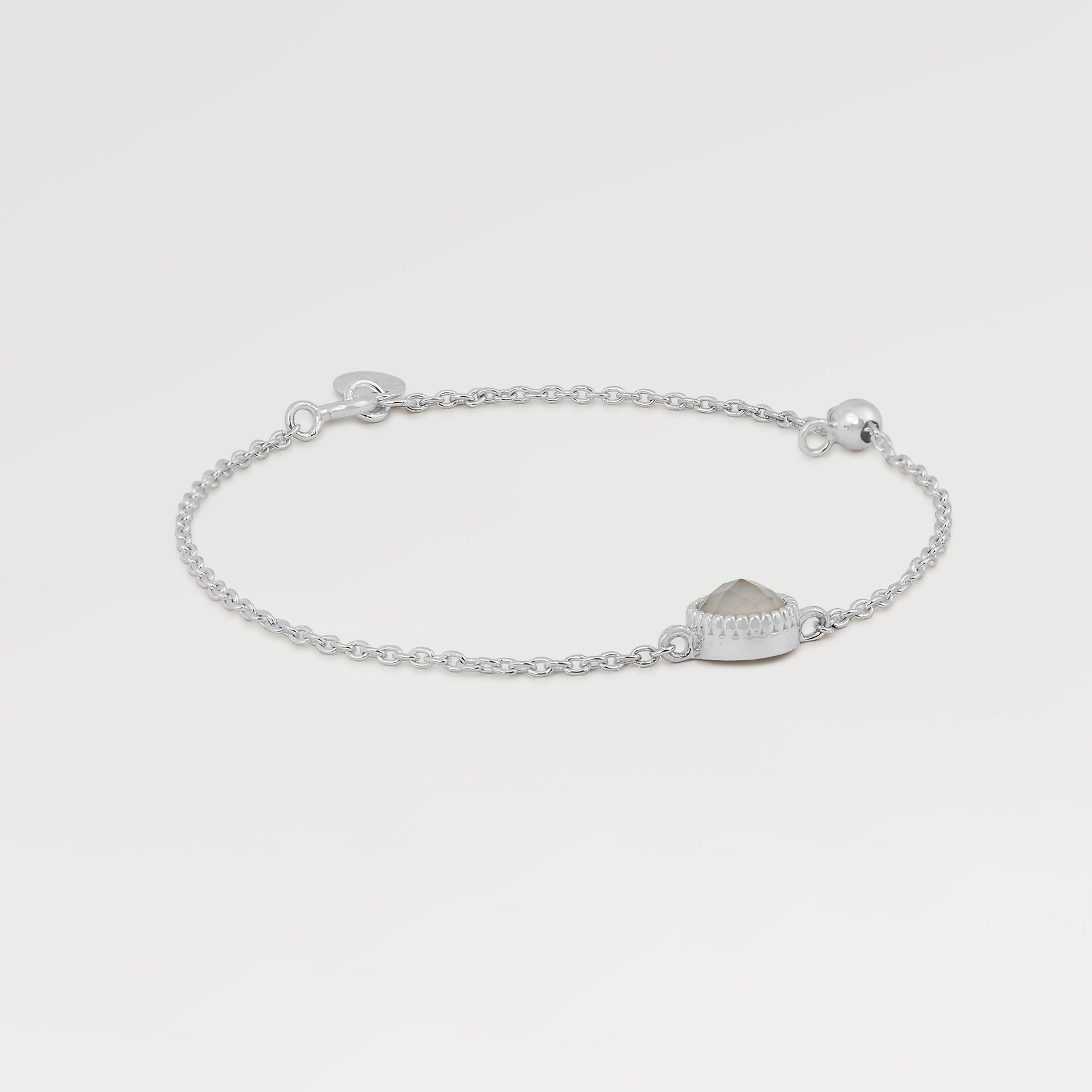 Nora Polished Shell Collet Bracelet