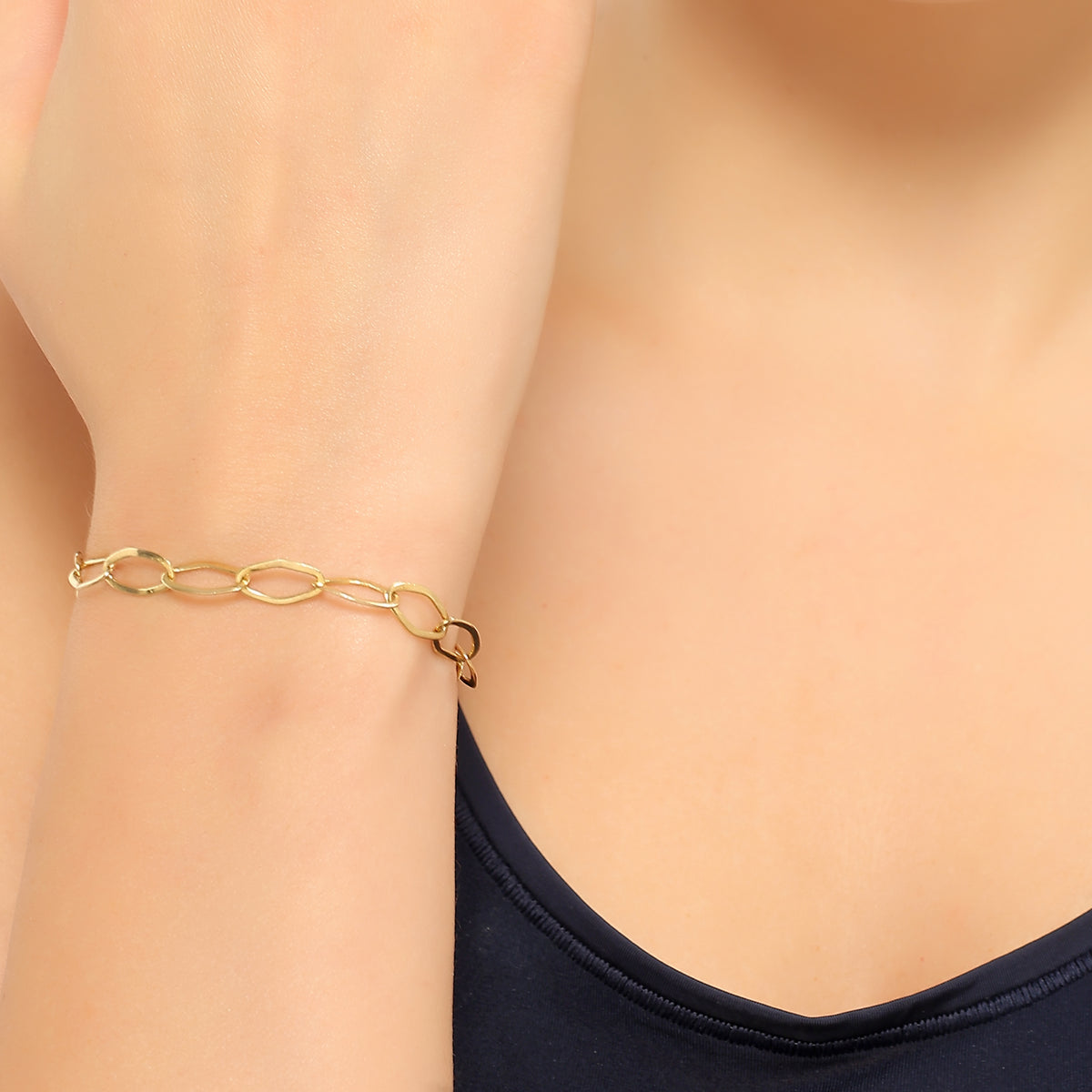 Sara Yellow Gold Plated Organic Link Bracelet