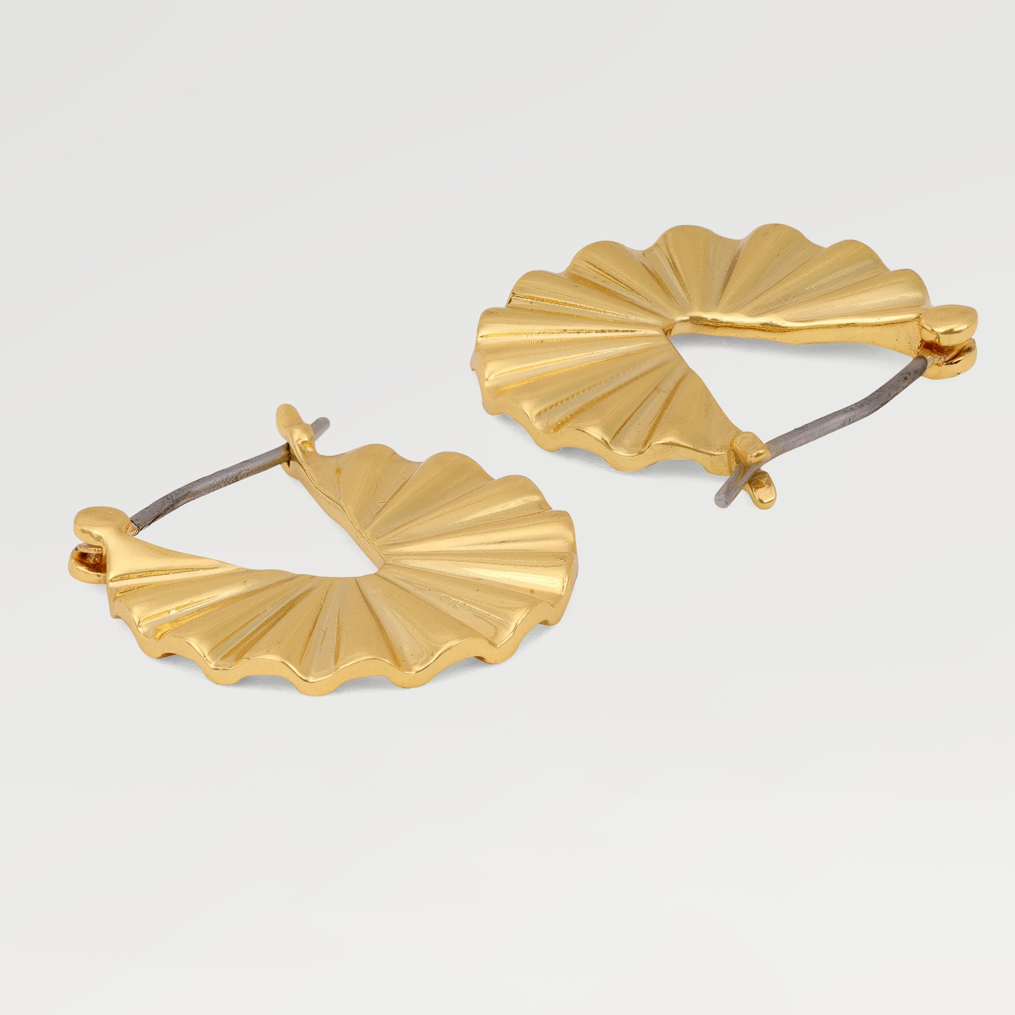 Grace Embossed Huggies Earrings