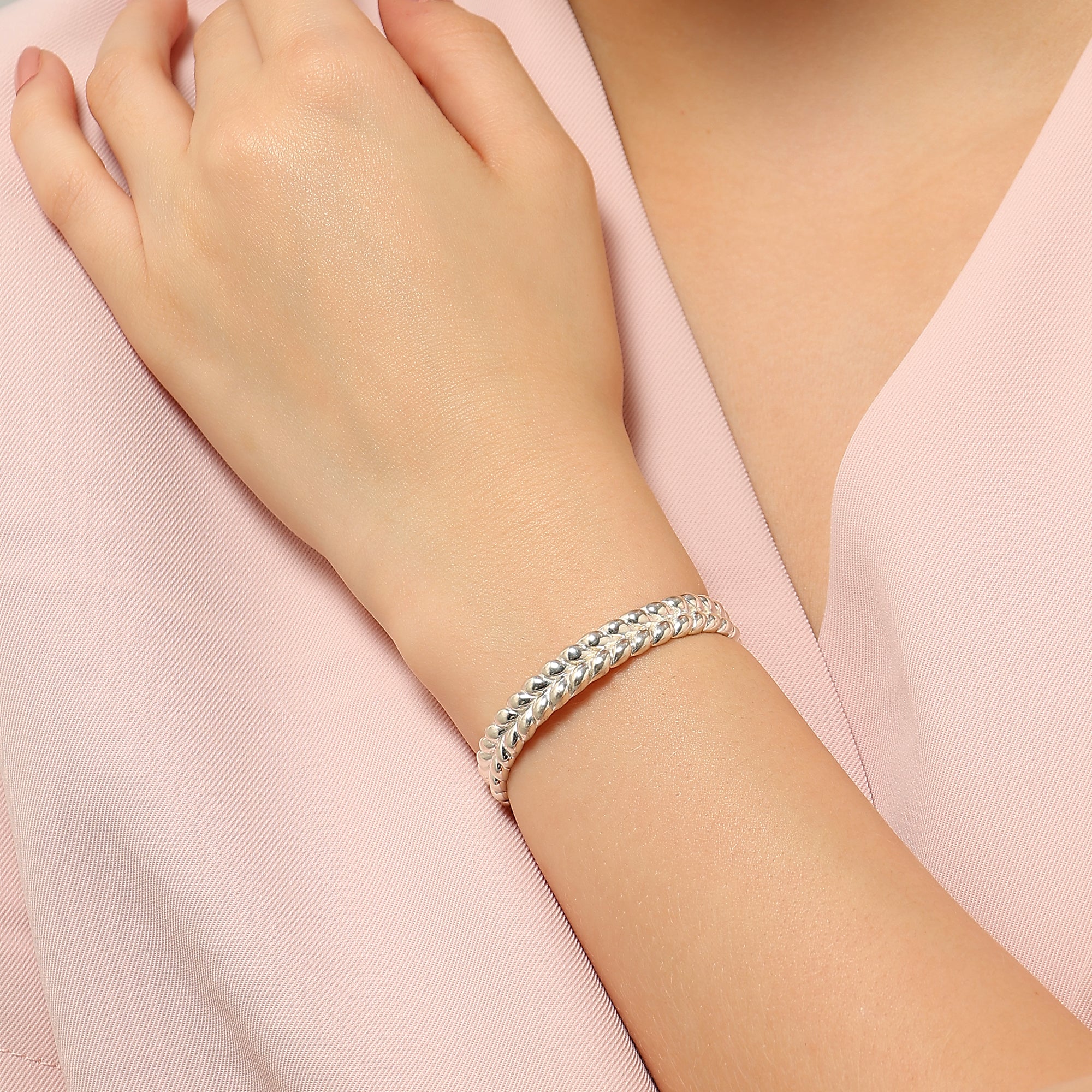 High Polish Plain Embosed Cuff Bangles