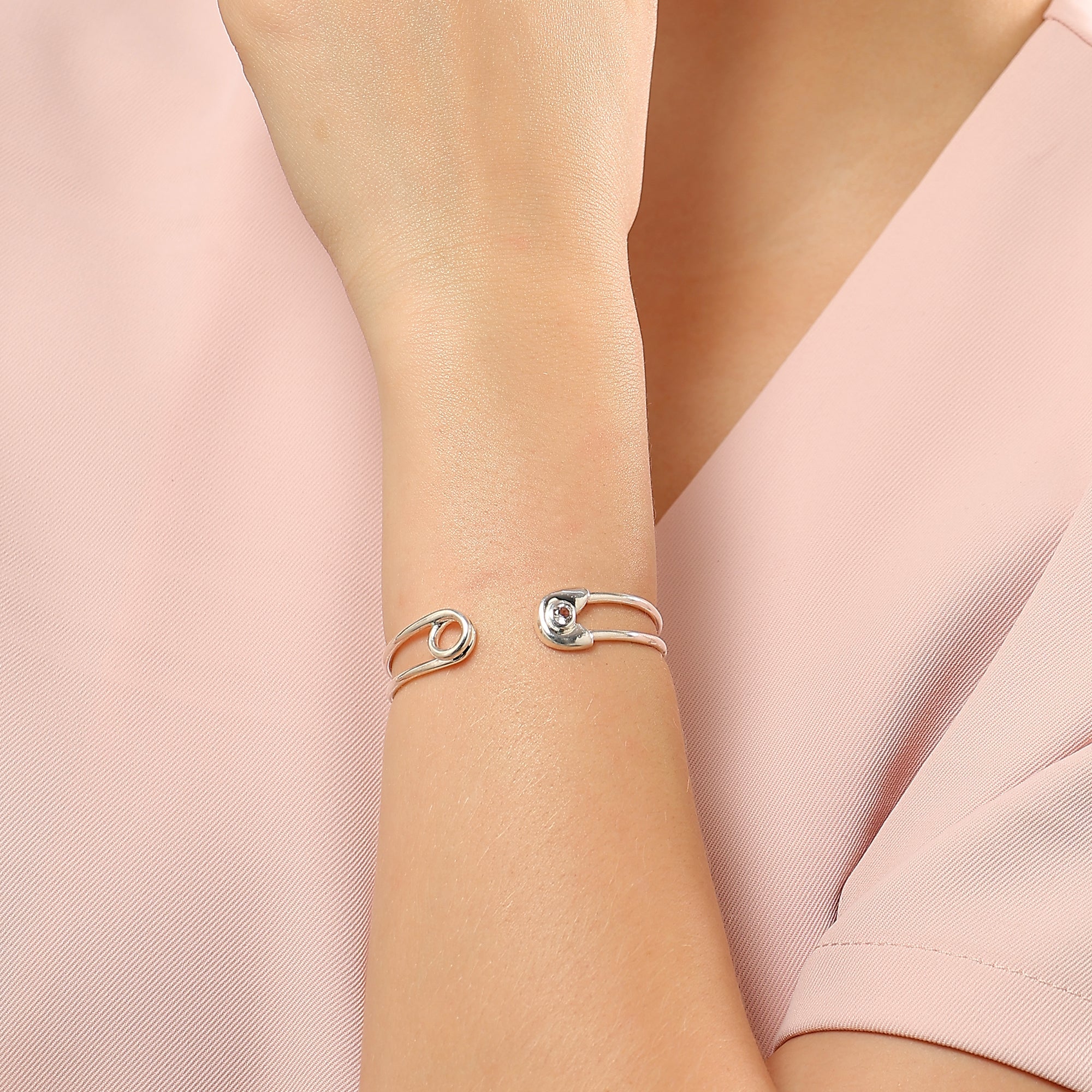 Grace White Topaz Bangle