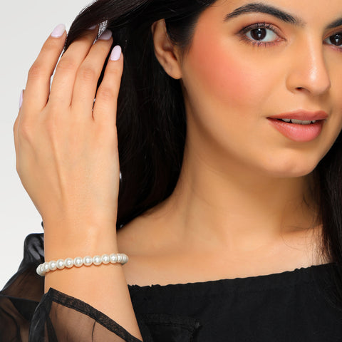 Elin Silver Pearl Bracelets