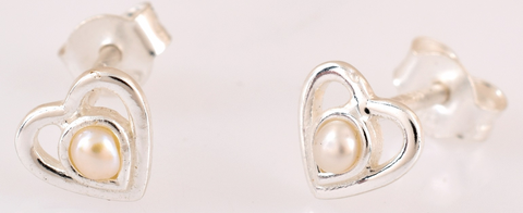 Eli Sterling Silver Heart Pearl Earrings