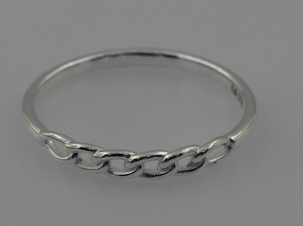 Nora Sterling Silver Elegant Ring