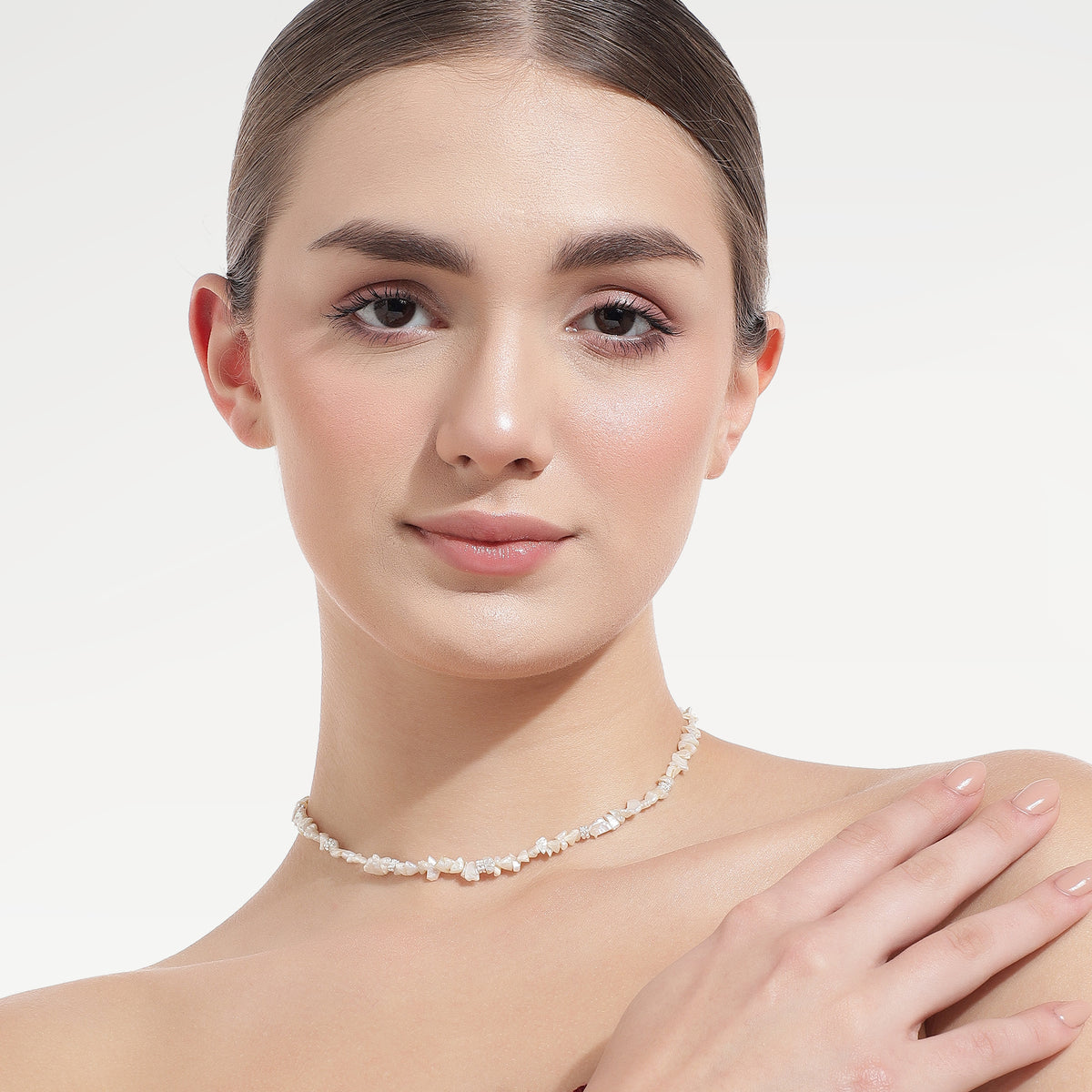Zoe Silver Plated Pearl Uncut Beads Necklace