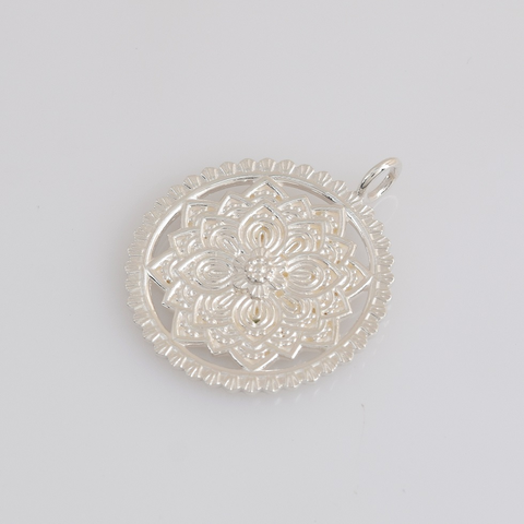 Ella Sterling Silver Floral Pendant