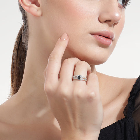 Lia Silver Topaz Adjustable Ring