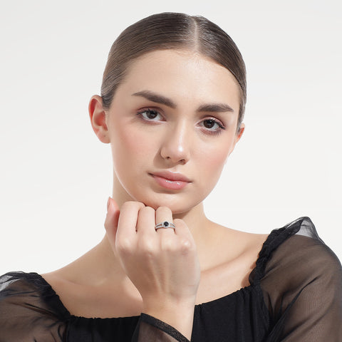 Lia Silver Topaz Adjustable Ring