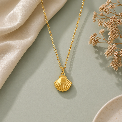 Ava Silver Shell Necklace