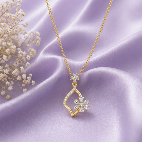 Crea Silver  Necklace