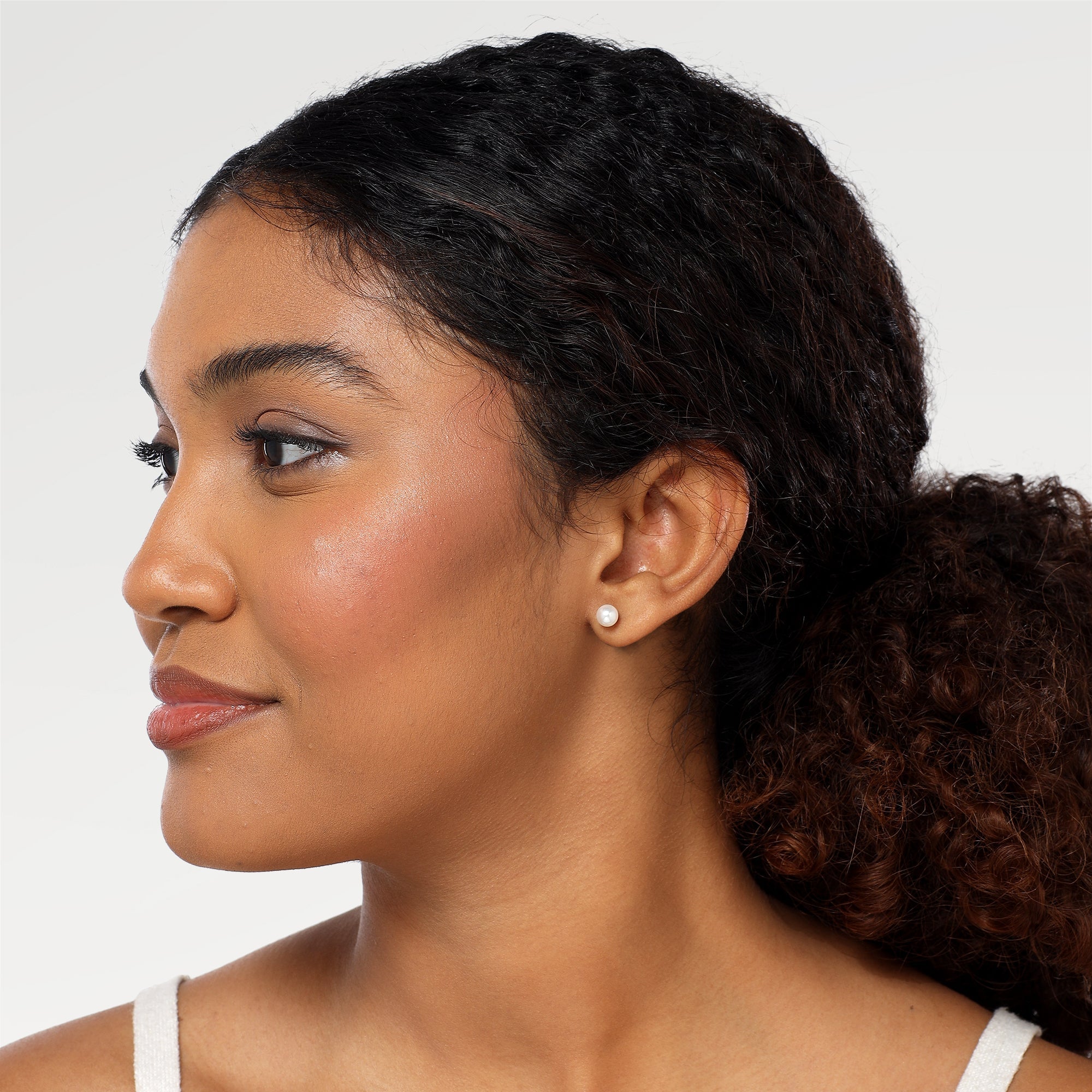 Nora Synthetic Pearl Earrings
