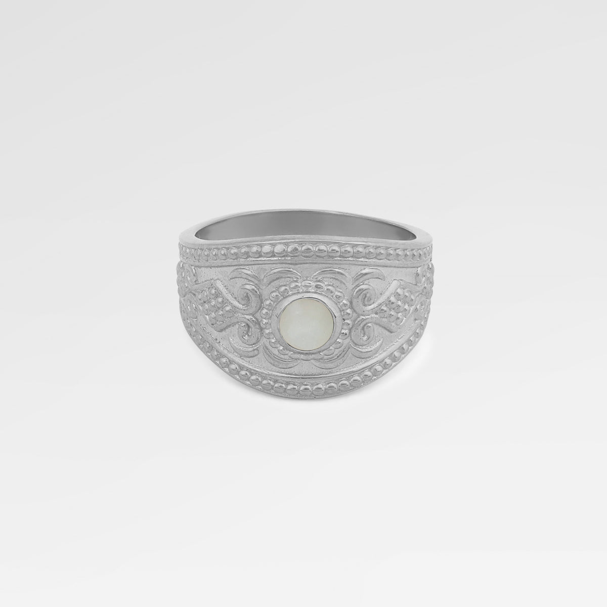 Bague élégante classique en argent sterling 925 avec zircon cubique tanzanite et pierres multiples