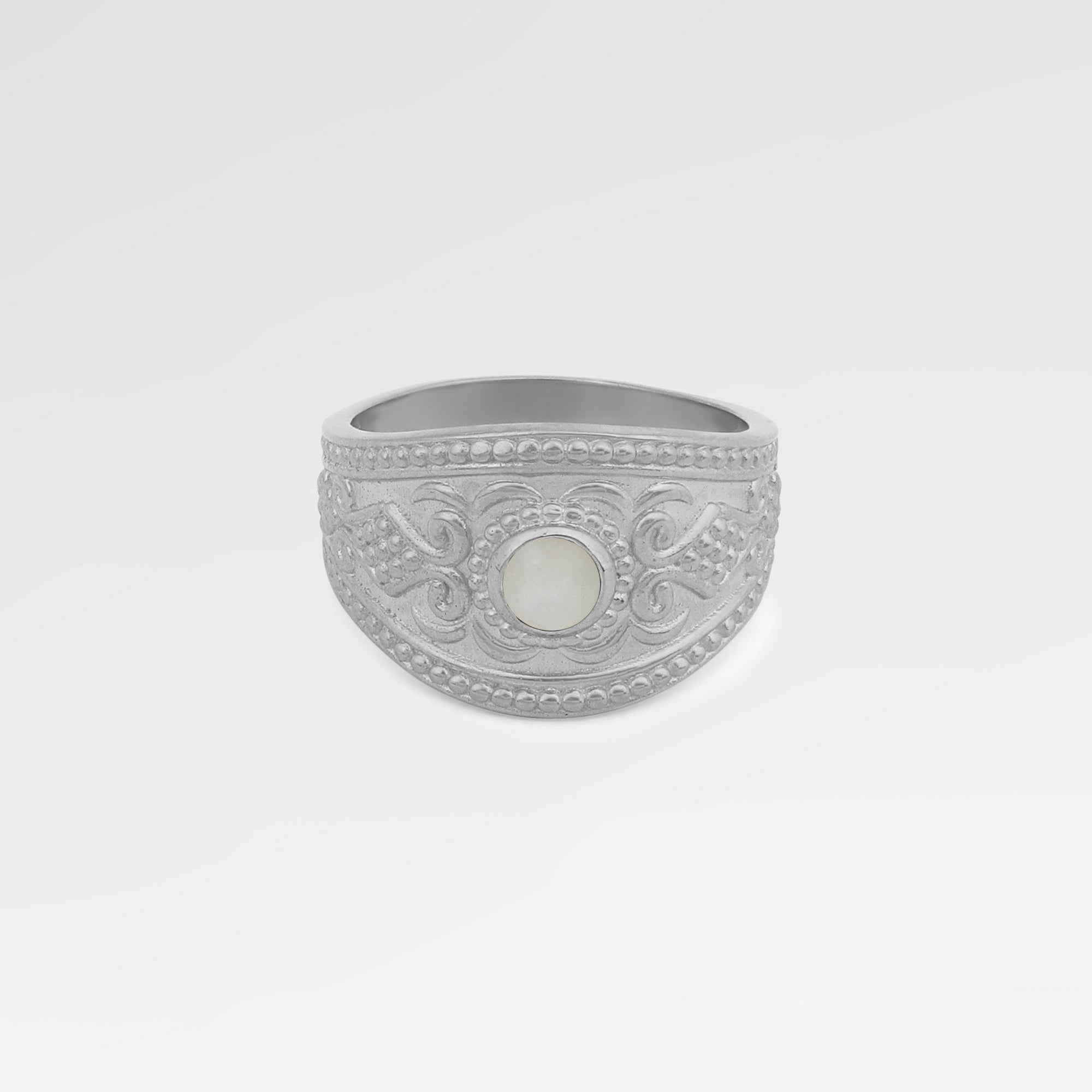 Bague élégante classique en argent sterling 925 avec zircon cubique tanzanite et pierres multiples