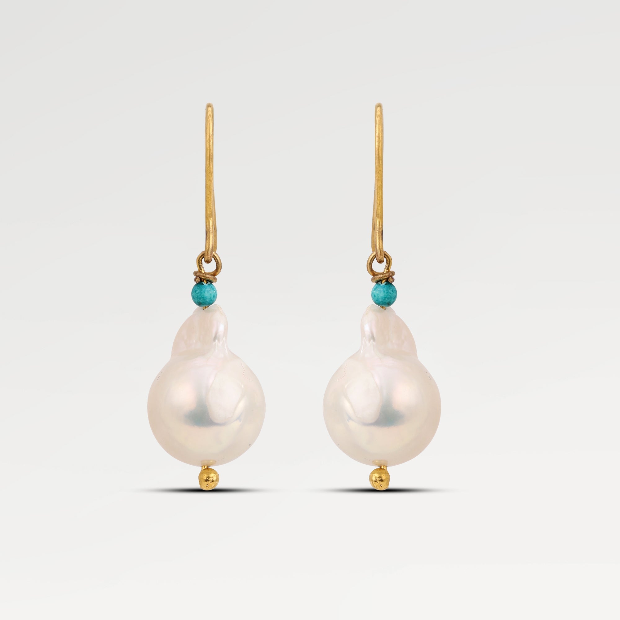 Lucy Pearl Magnesite Earrings