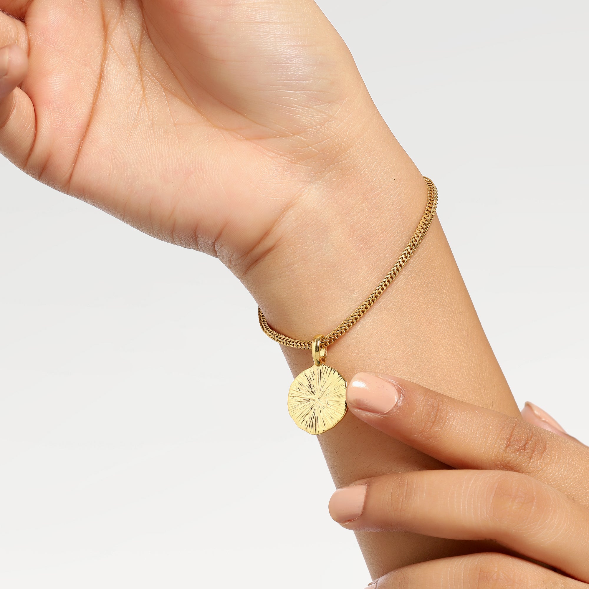 Ivy Diamond Cut Texture Pendant