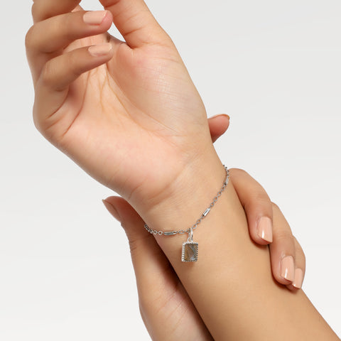 Nora Sterling Silver Baguette Labradorite Pendant