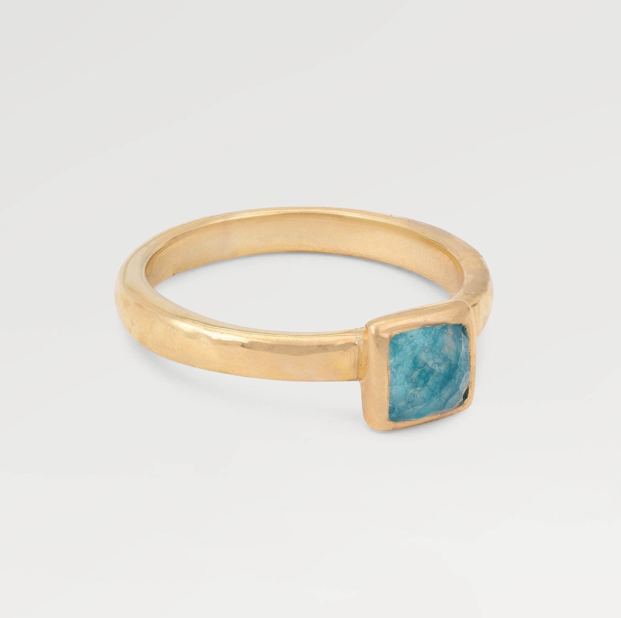 Grace Yellow Gold Plated Teal Quartz Hammered Ring