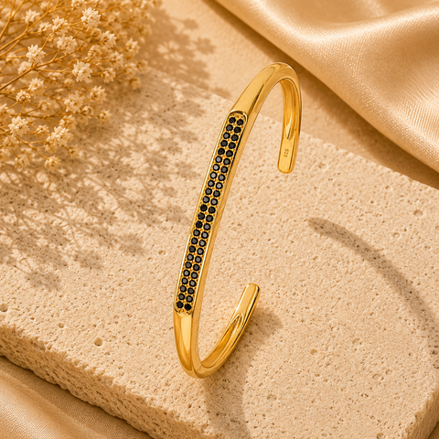 Zayn Silver Black Spinel Bangle