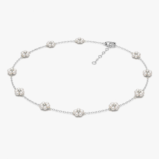 Lily Silver Pearl Necklace