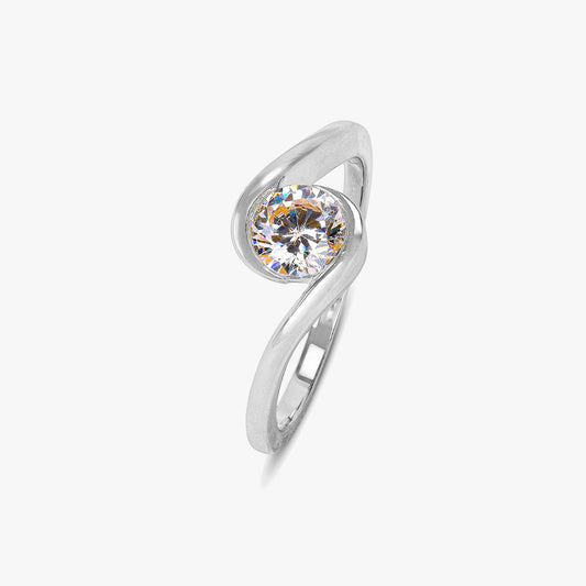 Qeya Zirconia Adjustable Ring