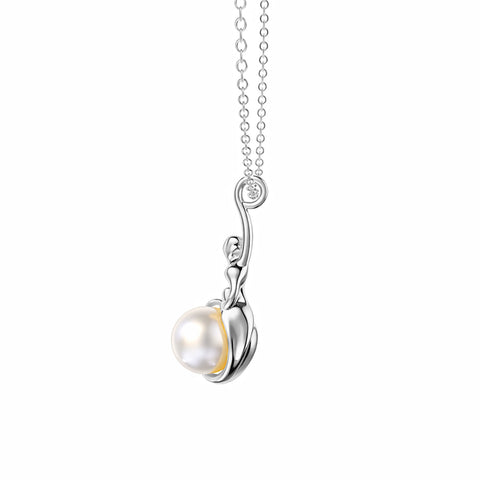 Wren Silver Pearl Necklace