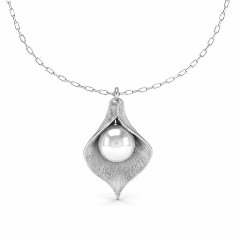 Anna Silver Pearl Leaf Necklace